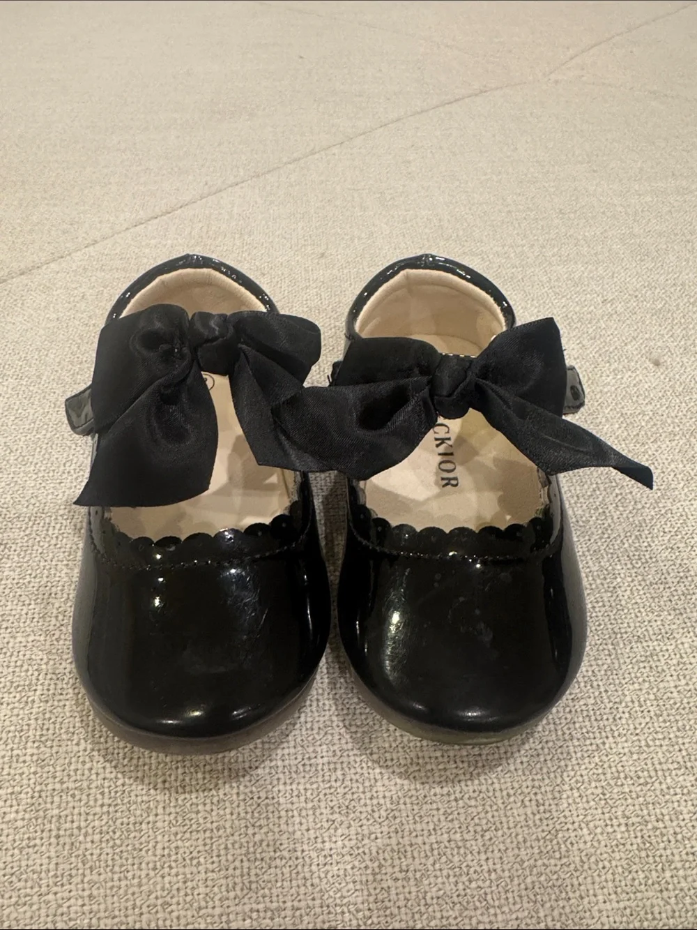Black Patent Mary Jane Dress Shoes with Bow - Kids